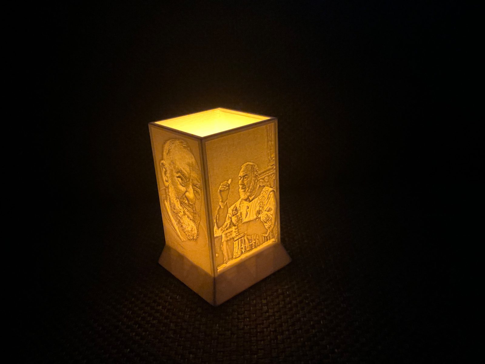 Lampe de prière Padre Pio à 4 faces — photo 2